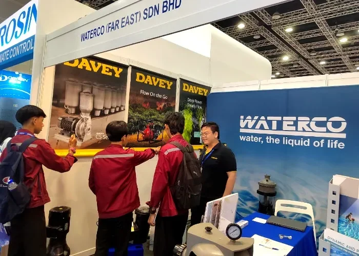 Foto Lawatan Ke Reruai Pameran Davey Waterco